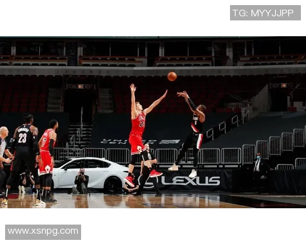 开拓者击败雷霆，利拉德绝杀：一个历史性的瞬间