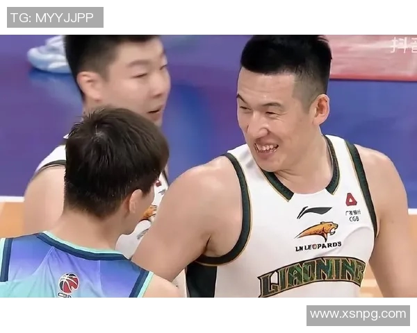 辽宁男篮外援因伤下场，球队需寻求替补方案